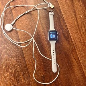 Apple Watch series 1. 42 mm
